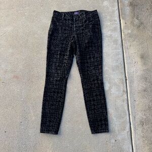 NYDJ Skinny Jeans Houndstooth Velvet Jacquard Size 6